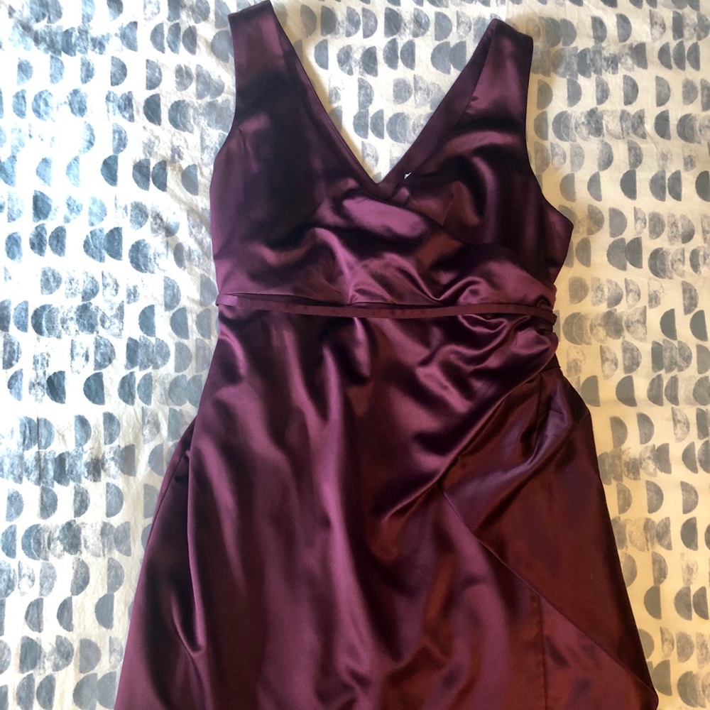 Maternity Dress- A Pea In the Pod-  Plum Fancy!